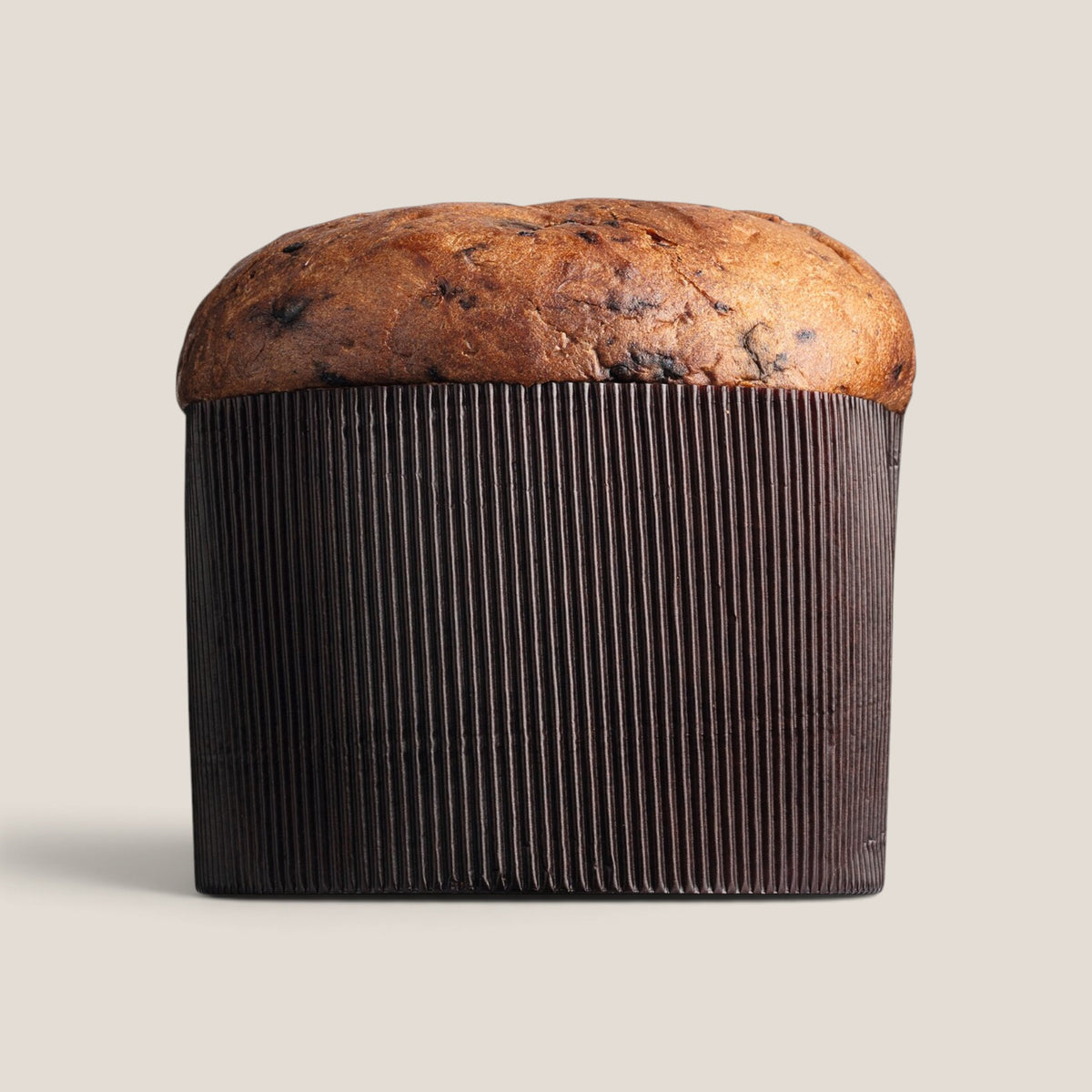 SPLENDIDO Panettone Ypsigro mit Maulbeeren und Vollmilchschokolade in der rosa Geschenkschachtel, 750 g